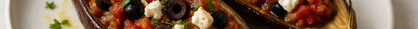 Aubergines farcies à la grecque (feta, tomates, olives)