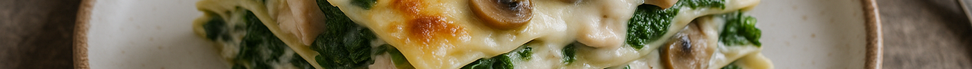 Lasagnes blanches aux épinards, poulet et champignons