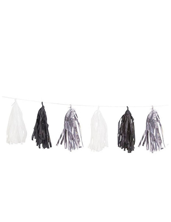 Guirlande tassel 15 pompons argent, noir et blanc 2,74 m