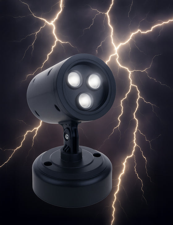Projecteur de foudre avec son du tonnerre