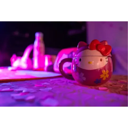 HELLO KITTY - Daruma - Mug 3D + Couvercle 320ml