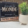 PLAQUE BOIS "LE MONDE" 20X20CMS