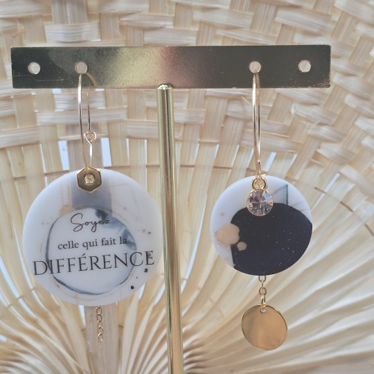 Boucles d'oreilles"Soyez celle qui fait la différence"