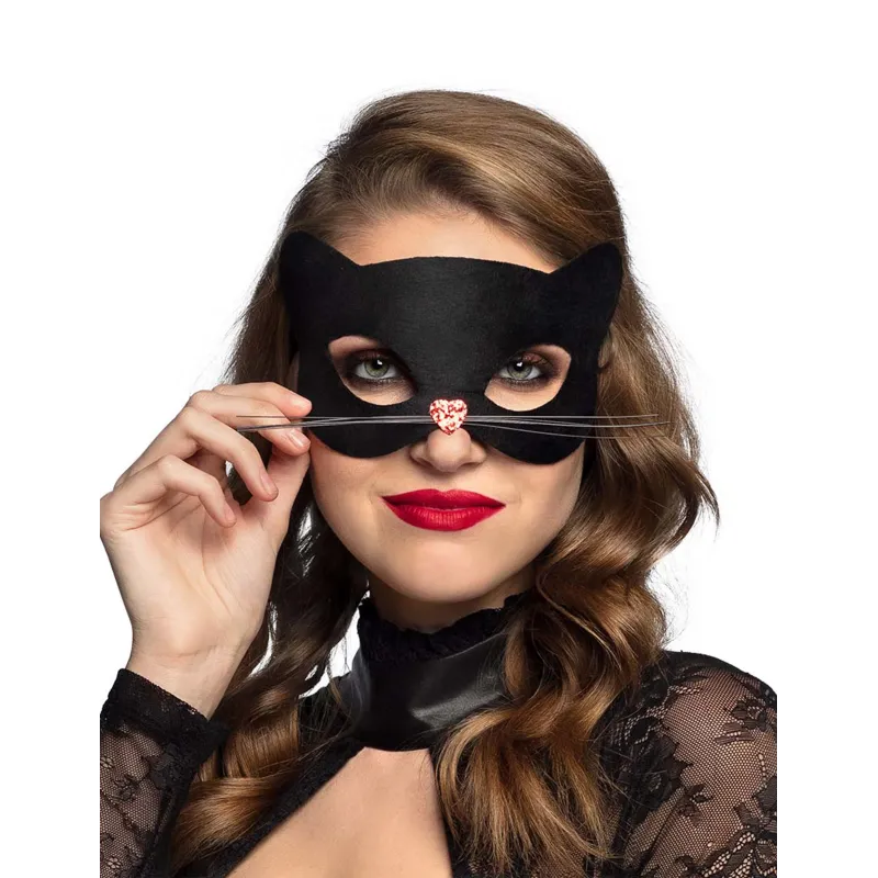 Masque chat noir avec nez coeur femme