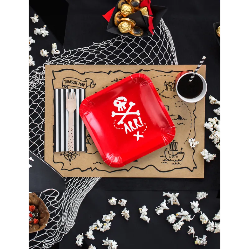 6 Assiettes en carton fête de pirate rouges 20 cm