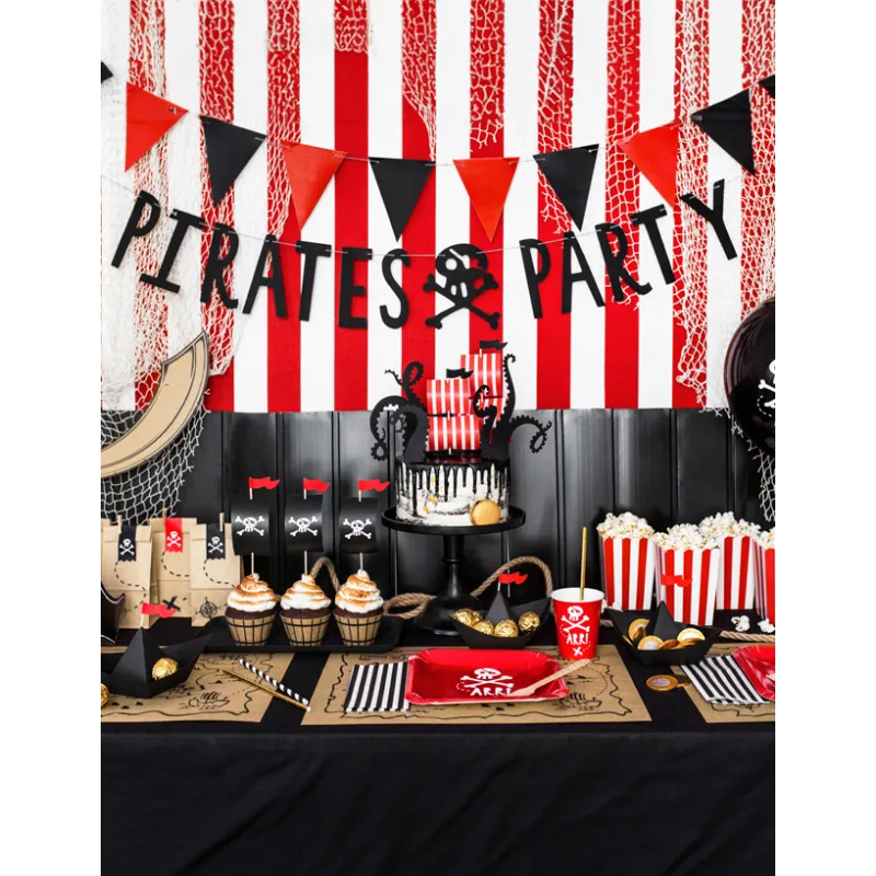 6 Assiettes en carton fête de pirate rouges 20 cm