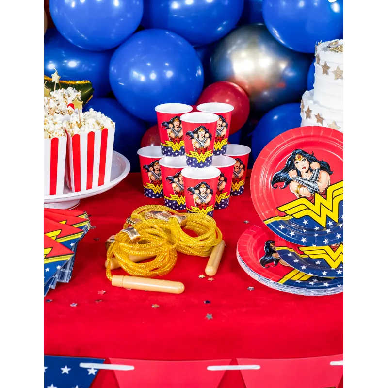 8 Gobelets en carton Wonder Woman 210 ml