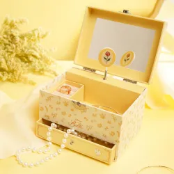 DISNEY PRINCESSES - Belle - Boîte à Bijoux Musicale