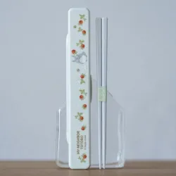 MON VOISIN TOTORO - Collection Framboise - Boîte de baguettes 18cm