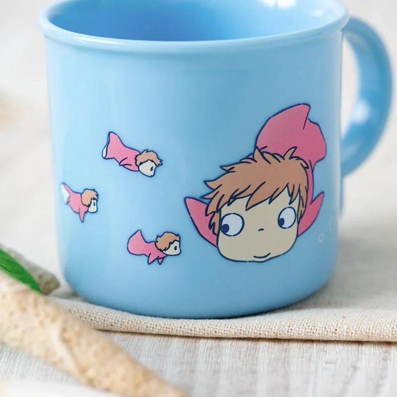 PONYO SUR LA FALAISE - Ponyo dans la mer - Mug 200ml