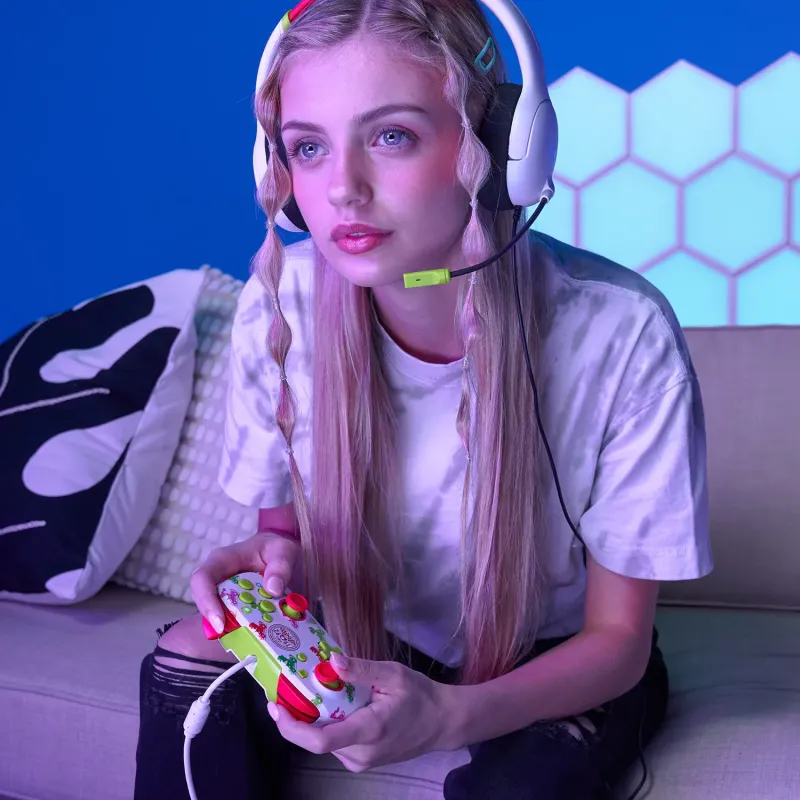 Official Switch Wired Controller - Mario Kart Racer