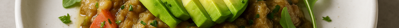Salade d’aubergines fumées et d’avocat