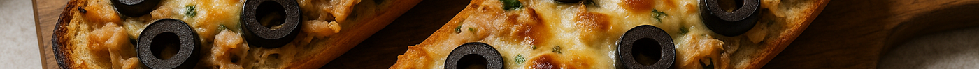 Baguette gratinée au thon et aux olives