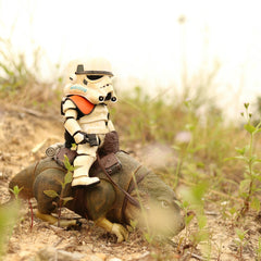 Pop Culture — Figurines & Collection
