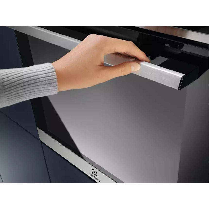 ELECTROLUX EOF6P66BX
