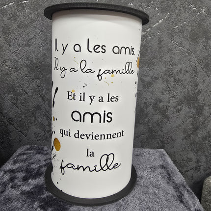 Les lumineuses " Il y a les amis Il y a la famille.. Myd&co