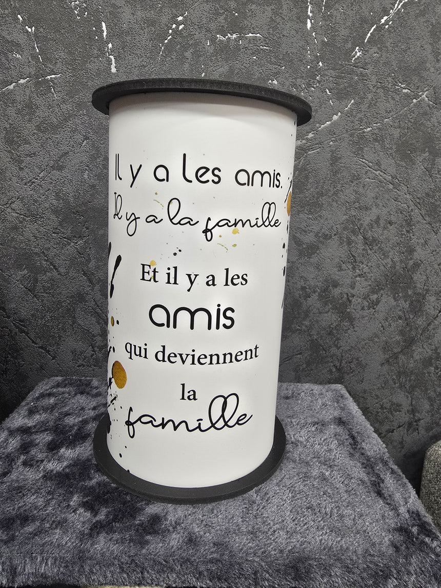 Les lumineuses " Il y a les amis Il y a la famille.. Myd&co
