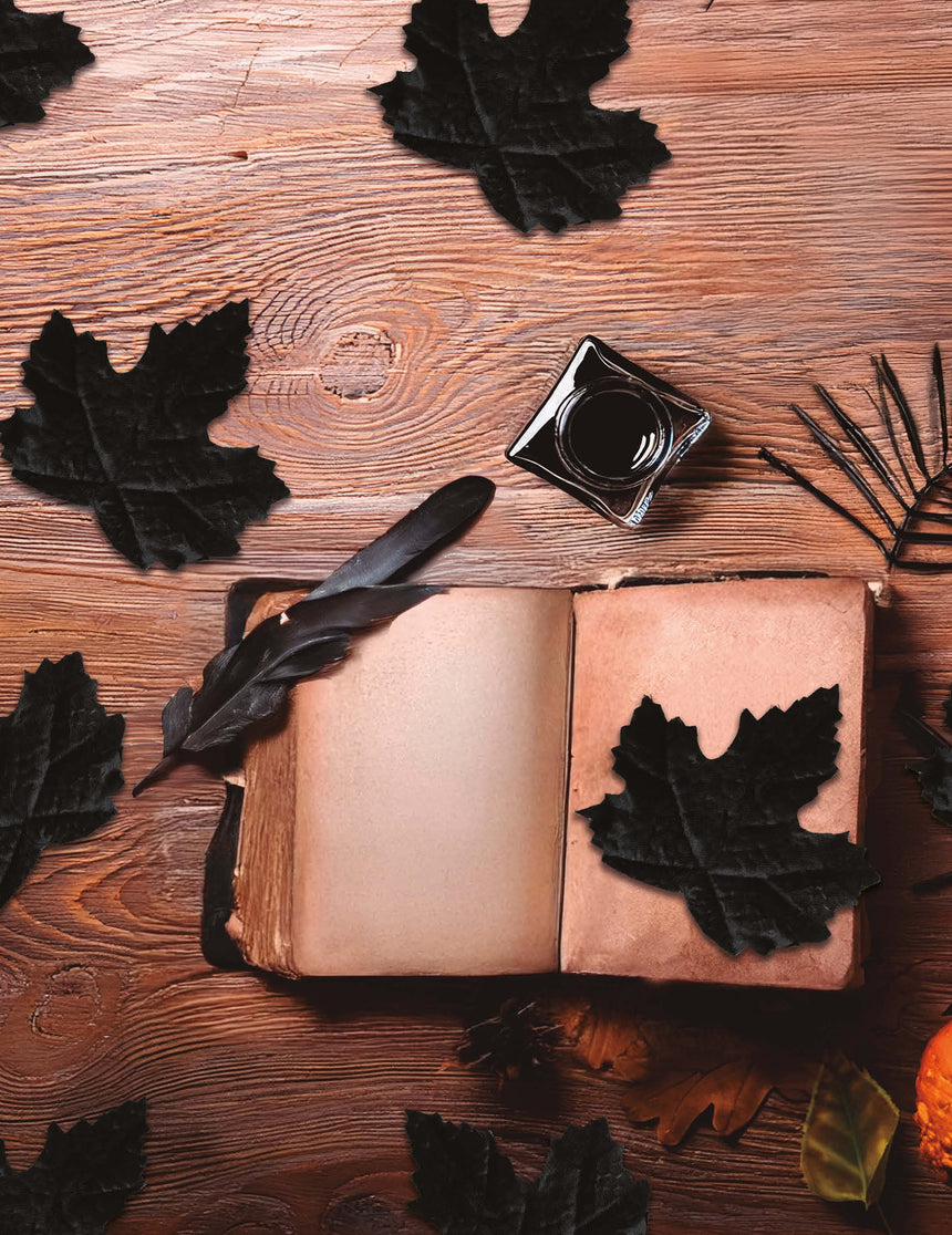 24 Feuilles noires 10 cm