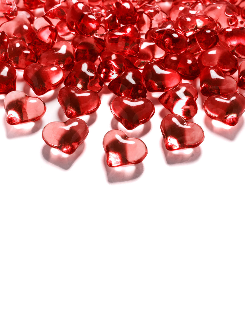 30 Confettis c?urs cristal rouges 2 cm