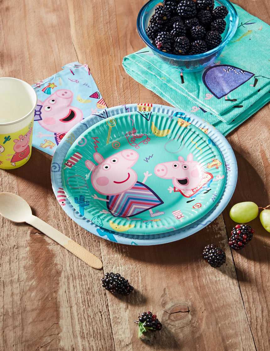8 Petites assiettes en carton Peppa Pig 20 cm