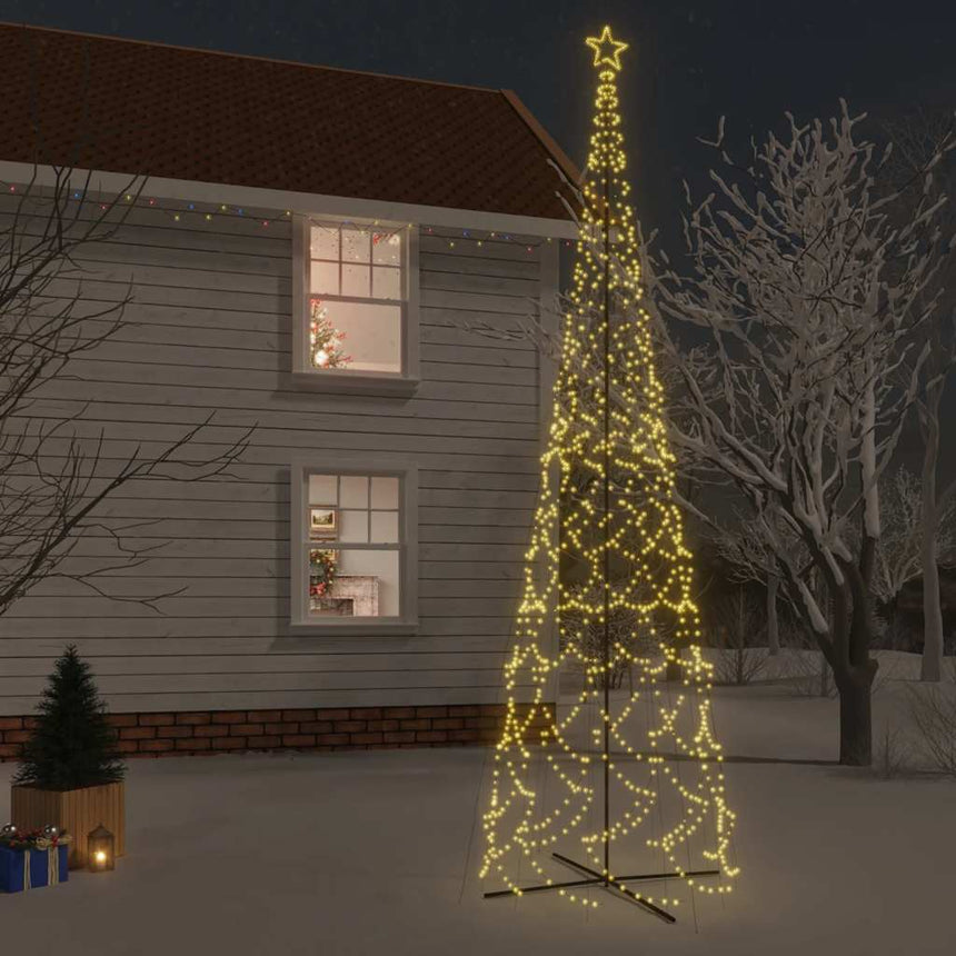 Kegelkerstboom 3000 Led's Warmwit 230X800 Cm