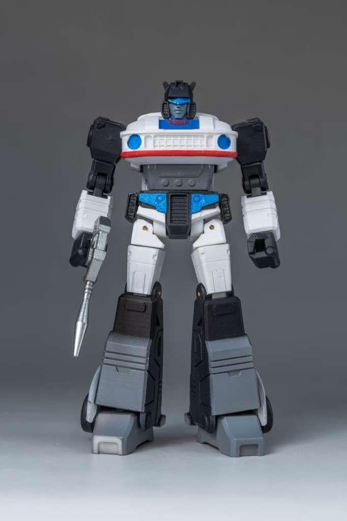 TRANSFORMERS GENERATION ONE - Jazz - Model Kit 11cm