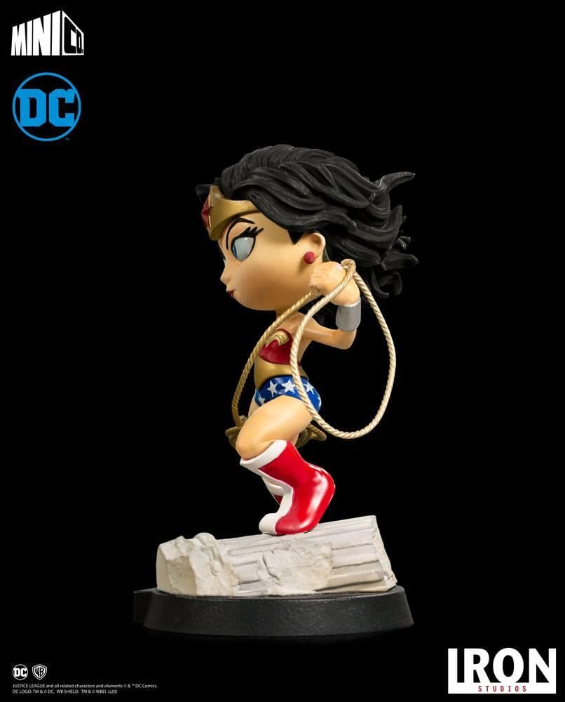 DC COMICS - Wonder Woman - Figurine Mini Co 13cm