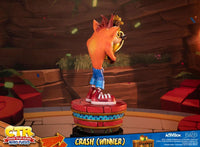 CRASH BANDICOOT - Crash Team Racing Crash Winner - Statuette 46cm