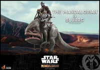 STAR WARS - Mandalorian & Blurrg - Pack de 2 figurines 37cm