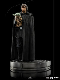 STAR WARS - Luke Skywalker et Grogu - Statuette  ArtScale 1/10 21cm