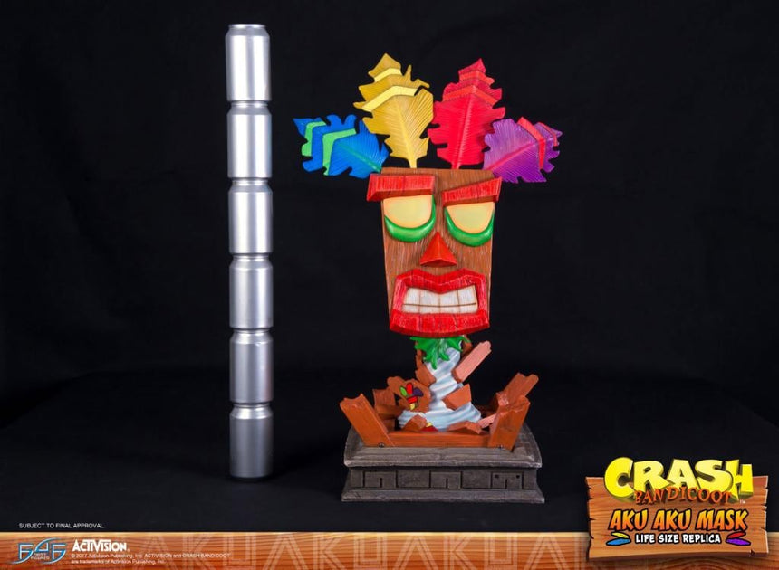 CRASH BANDICOOT - Masque taille réelle Aku Aku - 65cm