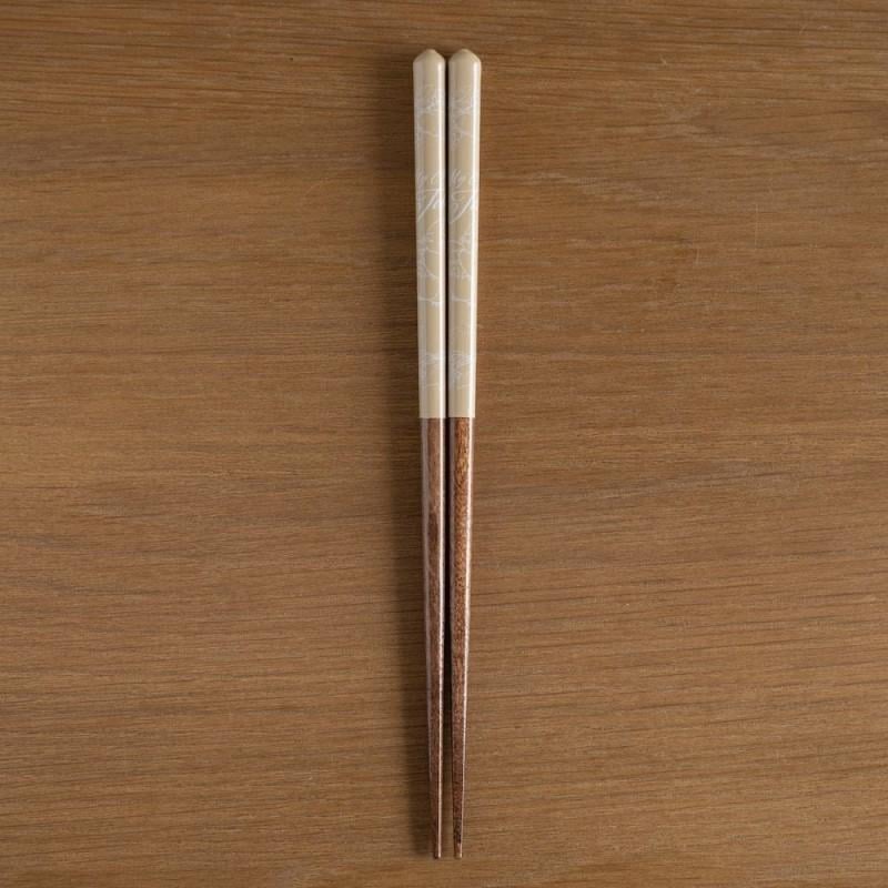 MON VOISIN TOTORO - Esquisses Marron - baguettes Laquées 21cm