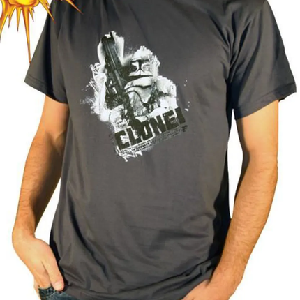 STAR WARS CLONE WARS - T-Shirt Clone With Gun (S)
