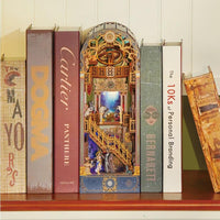 BOOK NOOK KIT - DIY- Musée de l'espace-temps - 279pcs + LED Light