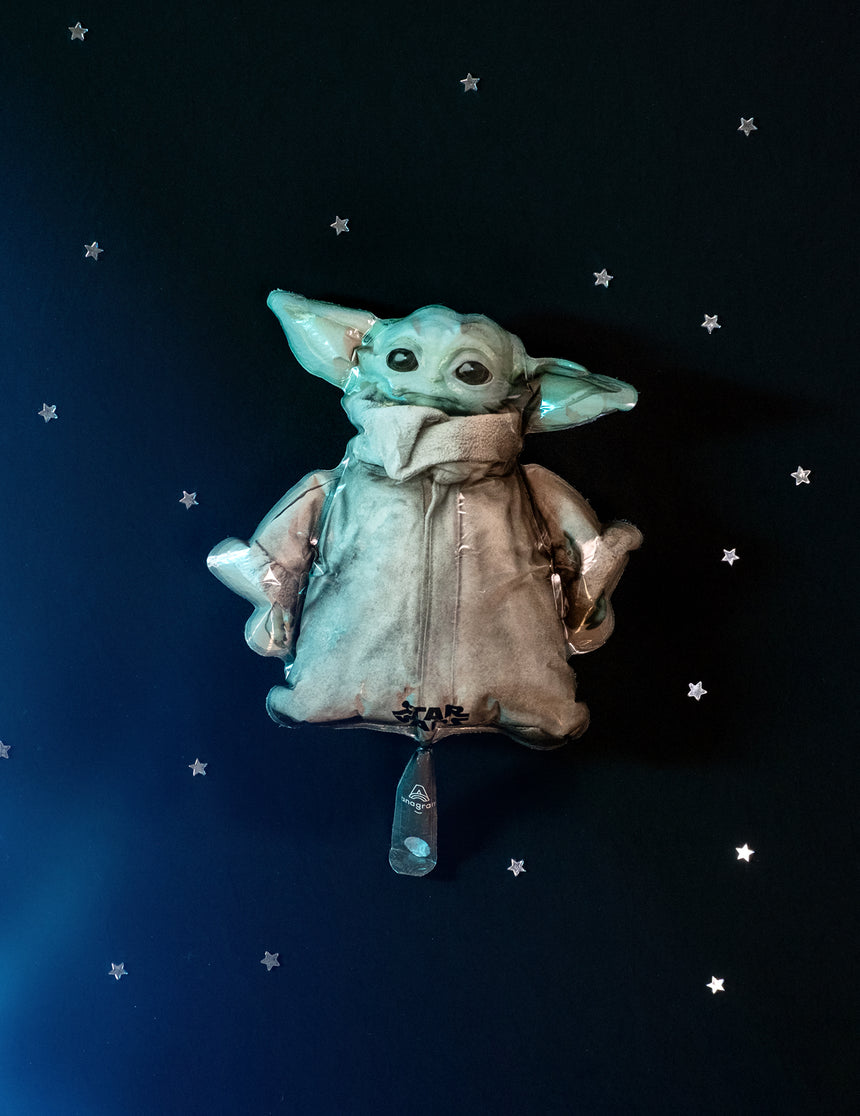 Ballon aluminium bébé Yoda The mandalorian 23 cm