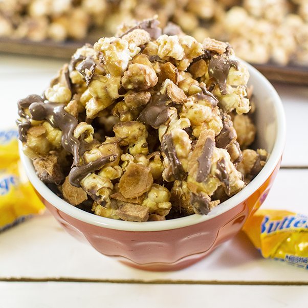 Candy Pop Popcorn Butterfinger