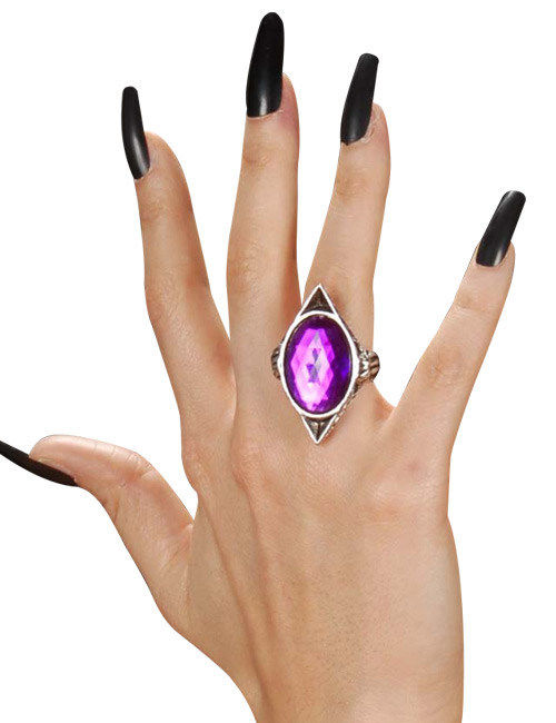 Bague gothique avec pierre violette