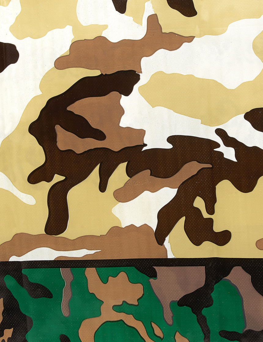 Nappe en plastique militaire motif camouflage 137 x 213 cm