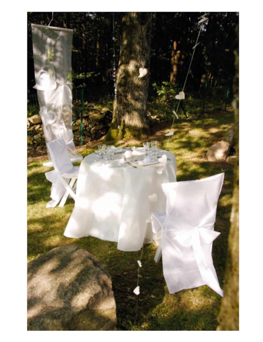 Nappe ronde en intissé blanche 2.40 m opaque mariage et baptême